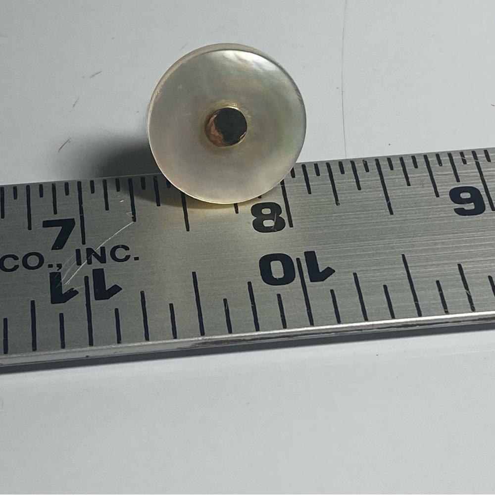 Unisex Swank Mother of Pearl Cuff Links. - Picture 2 of 4